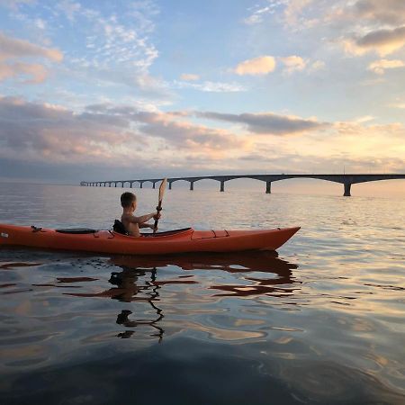 Newly Renovated Confederation Bridge View Cottages Borden-Carleton エクステリア 写真